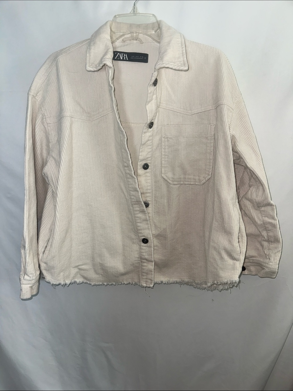 ZARA women’s Cream Corduroy Button-Down Shirt Jacket